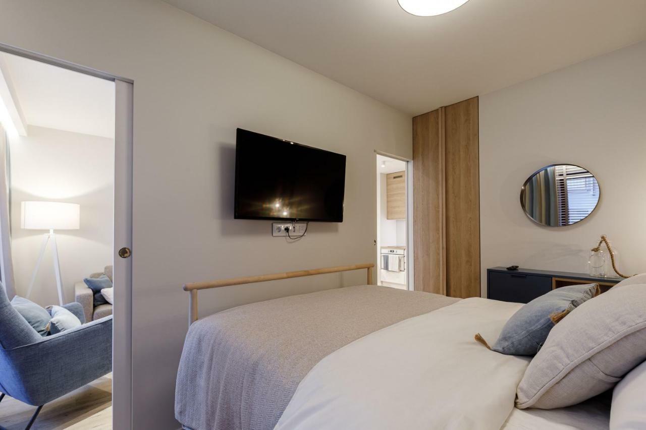 Waterlane Island _ Unique Apartment Γκντανσκ Εξωτερικό φωτογραφία